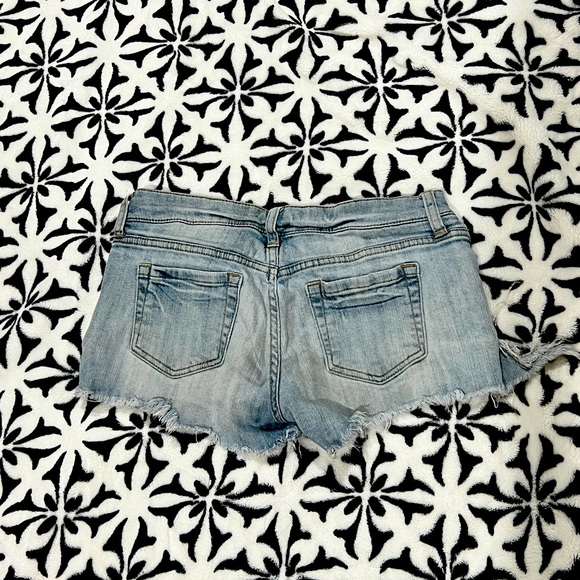 Shorts - Picture 2 of 2